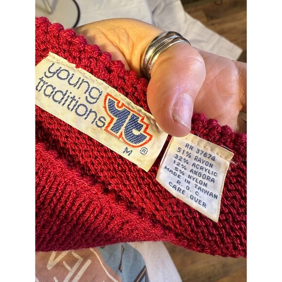 Vintage Puffy Sleeve Fuzzy Sweater Womens Medium M Young Traditions 80s Knit - Picture 6 of 6